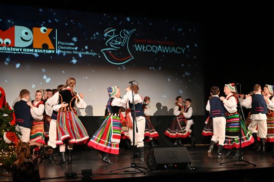 Koncert Bożonarodzeniowy Młodzieżowego Domu Kultury we Włodawie [GALERIA ZDJĘĆ]