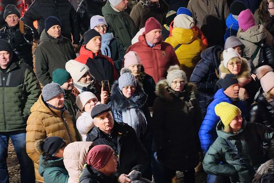 Noworoczna Potańcówka na placu Łuczkowskiego w Chełmie [GALERIA ZDJĘĆ]