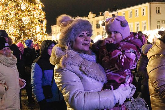 Noworoczna Potańcówka na placu Łuczkowskiego w Chełmie [GALERIA ZDJĘĆ]