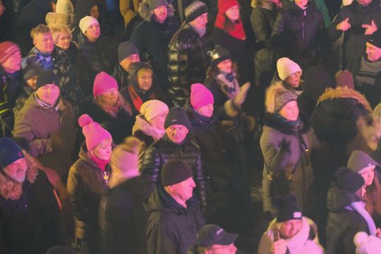 Noworoczna Potańcówka na placu Łuczkowskiego w Chełmie [GALERIA ZDJĘĆ]