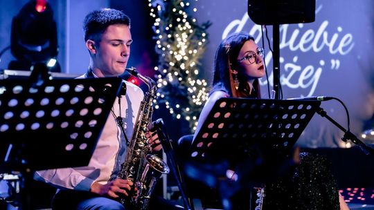 „Kiedy nam do siebie bliżej" - koncert kolęd i pastorałek w Chełmskim Domu Kultury [GALERIA ZDJĘĆ]