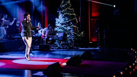 „Kiedy nam do siebie bliżej" - koncert kolęd i pastorałek w Chełmskim Domu Kultury [GALERIA ZDJĘĆ]