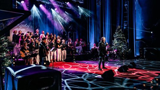 „Kiedy nam do siebie bliżej" - koncert kolęd i pastorałek w Chełmskim Domu Kultury [GALERIA ZDJĘĆ]