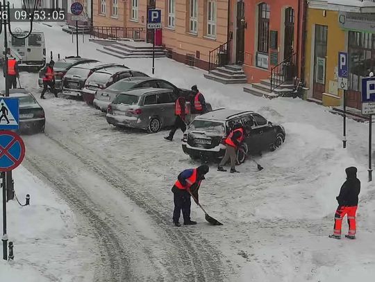 Akcja Zima w Krasnymstawie trwa [GALERIA ZDJĘĆ]