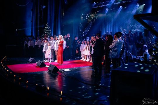 „Kiedy nam do siebie bliżej" - koncert kolęd i pastorałek w Chełmskim Domu Kultury [GALERIA ZDJĘĆ]
