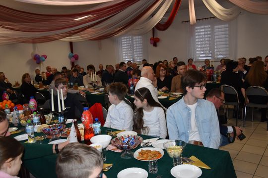 Pow. krasnostawski. Spotkanie świąteczno-noworoczne w Borowicy [GALERIA ZDJĘĆ] 