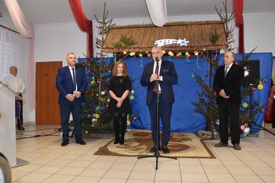 Pow. krasnostawski. Spotkanie świąteczno-noworoczne w Borowicy [GALERIA ZDJĘĆ] 