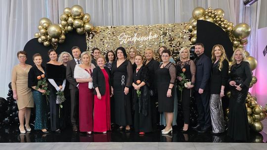 CZAR PAR! Studniówka w I Liceum Ogólnokształcącym w Chełmie 2026 [GALERIA ZDJĘĆ]