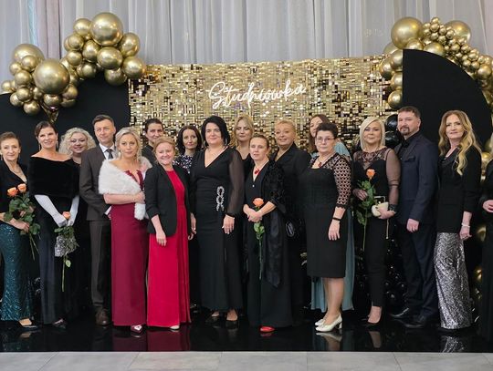 CZAR PAR! Studniówka w I Liceum Ogólnokształcącym w Chełmie 2026 [GALERIA ZDJĘĆ]