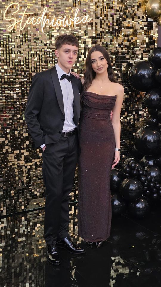 CZAR PAR! Studniówka w I Liceum Ogólnokształcącym w Chełmie [GALERIA ZDJĘĆ]