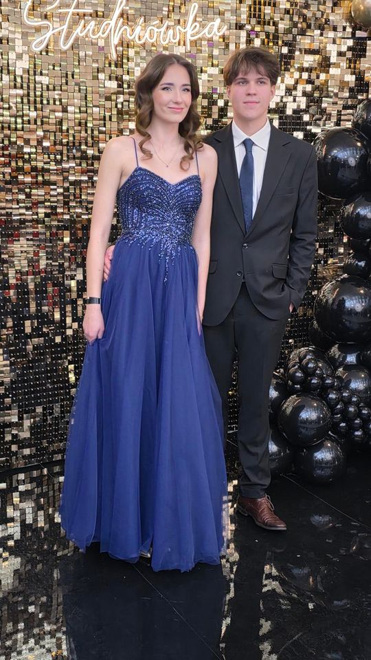 CZAR PAR! Studniówka w I Liceum Ogólnokształcącym w Chełmie [GALERIA ZDJĘĆ]