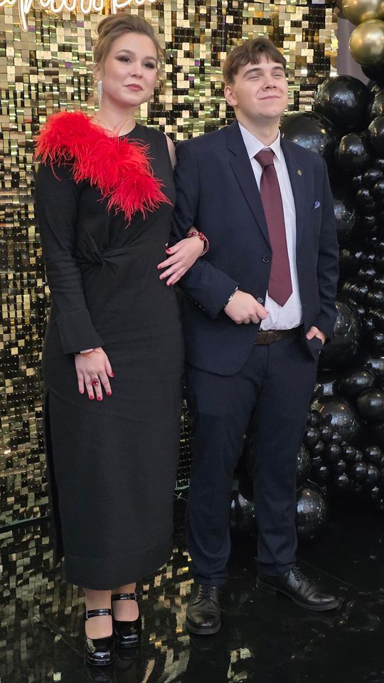 CZAR PAR! Studniówka w I Liceum Ogólnokształcącym w Chełmie [GALERIA ZDJĘĆ]