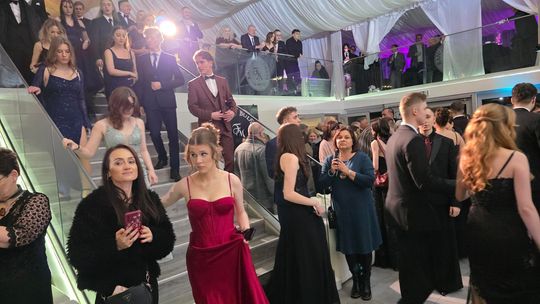 Studniówka w I Liceum Ogólnokształcącym w Chełmie 2026 [GALERIA ZDJĘĆ]