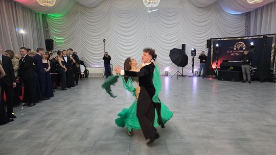 Studniówka w I Liceum Ogólnokształcącym w Chełmie 2026 [GALERIA ZDJĘĆ]