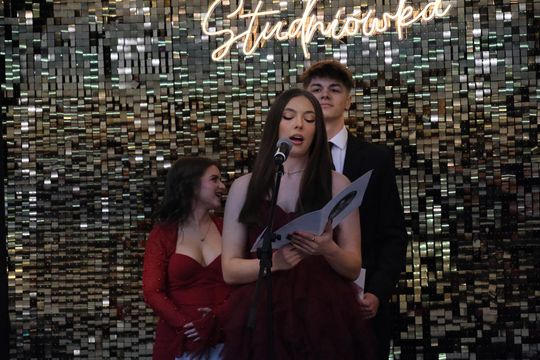 Studniówka w I Liceum Ogólnokształcącym w Chełmie 2026 [GALERIA ZDJĘĆ]