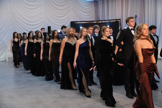 Studniówka w I Liceum Ogólnokształcącym w Chełmie 2026 [GALERIA ZDJĘĆ]