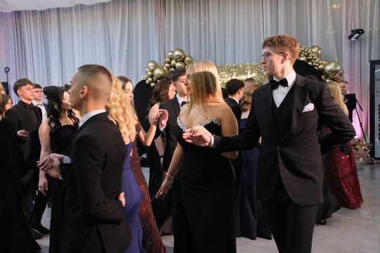 Studniówka w I Liceum Ogólnokształcącym w Chełmie 2026 [GALERIA ZDJĘĆ]