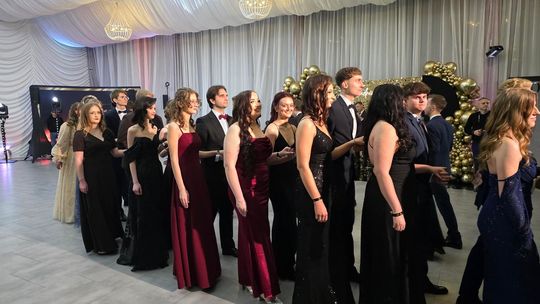 Studniówka w I Liceum Ogólnokształcącym w Chełmie 2026 [GALERIA ZDJĘĆ]