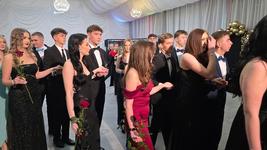 Studniówka w I Liceum Ogólnokształcącym w Chełmie 2026 [GALERIA ZDJĘĆ]