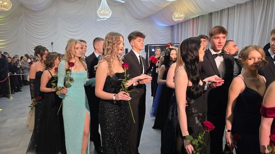 Studniówka w I Liceum Ogólnokształcącym w Chełmie 2026 [GALERIA ZDJĘĆ]