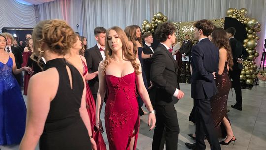 Studniówka w I Liceum Ogólnokształcącym w Chełmie 2026 [GALERIA ZDJĘĆ]