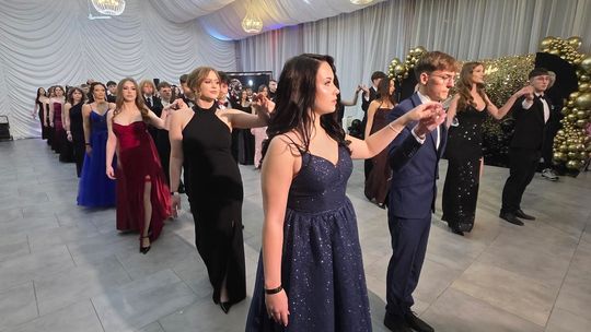 Studniówka w I Liceum Ogólnokształcącym w Chełmie 2026 [GALERIA ZDJĘĆ]