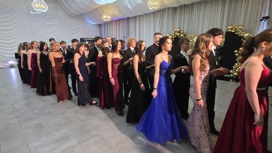 Studniówka w I Liceum Ogólnokształcącym w Chełmie 2026 [GALERIA ZDJĘĆ]