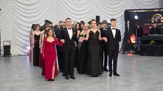 Studniówka w I Liceum Ogólnokształcącym w Chełmie 2026 [GALERIA ZDJĘĆ]