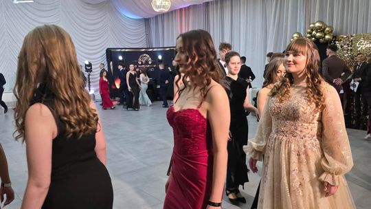 Studniówka w I Liceum Ogólnokształcącym w Chełmie 2026 [GALERIA ZDJĘĆ]