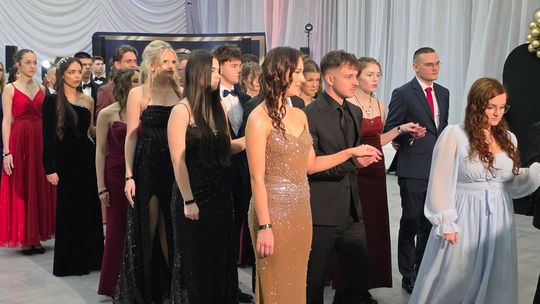 Studniówka w I Liceum Ogólnokształcącym w Chełmie 2026 [GALERIA ZDJĘĆ]