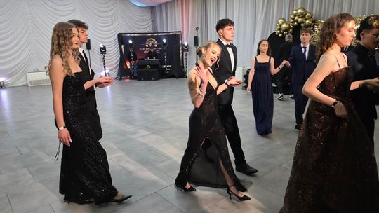 Studniówka w I Liceum Ogólnokształcącym w Chełmie 2026 [GALERIA ZDJĘĆ]