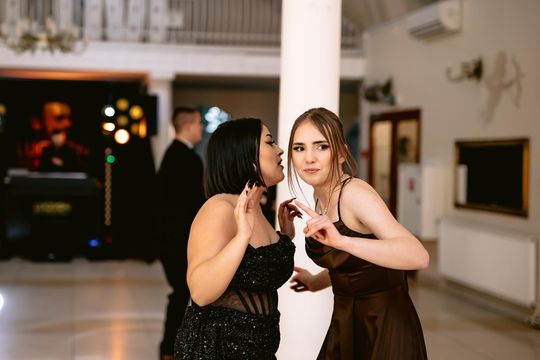 Studniówka w Liceum Ogólnokształcącym w Dubience [GALERIA ZDJĘĆ]