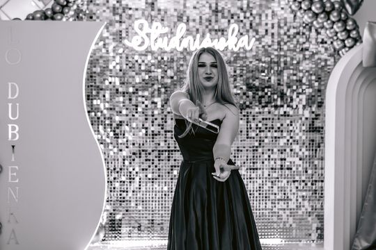 Studniówka w Liceum Ogólnokształcącym w Dubience [GALERIA ZDJĘĆ]