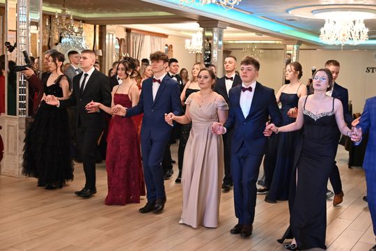 Studniówkowy bal w ZSZ nr 1 oraz II LO we Włodawie 2026 [GALERIA ZDJĘĆ]