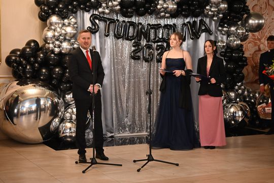 Studniówkowy bal w ZSZ nr 1 oraz II LO we Włodawie 2026 [GALERIA ZDJĘĆ]