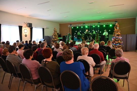 Koncert kolęd i pastorałek w Domu Kultury w Kraśniczynie [GALERIA ZDJĘĆ] 