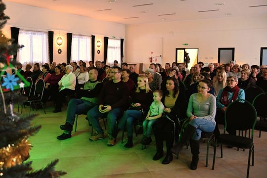 Koncert kolęd i pastorałek w Domu Kultury w Kraśniczynie [GALERIA ZDJĘĆ] 