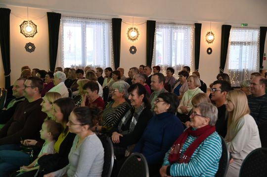 Koncert kolęd i pastorałek w Domu Kultury w Kraśniczynie [GALERIA ZDJĘĆ] 