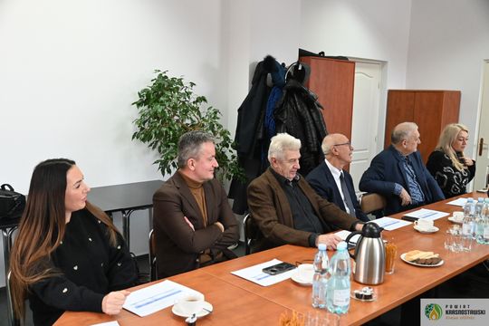 Pow. krasnostawski. Lokalni liderzy rynku pracy gotowi do działania - nowa kadencja Powiatowej Rady Rynku Pracy [GALERIA ZDJĘĆ]