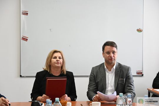 Pow. krasnostawski. Lokalni liderzy rynku pracy gotowi do działania - nowa kadencja Powiatowej Rady Rynku Pracy [GALERIA ZDJĘĆ]