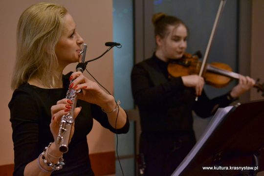 Spotkanie opłatkowo-noworoczne twórców ludowych przy Krasnostawskim Domu Kultury [GALERIA ZDJĘĆ] 