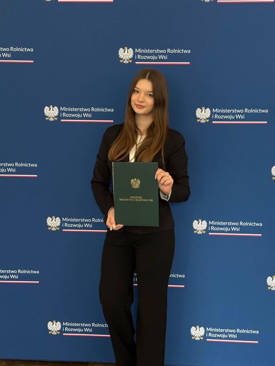 Najlepsi z najlepszych. Uczniowie szkół rolniczych nagrodzeni w Ministerstwie Rolnictwa [GALERIA ZDJĘĆ]