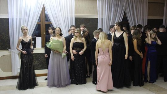 Studniówka maturzystów z IV Liceum Ogólnokształcącego w Chełmie 2026 [GALERIA ZDJĘĆ]