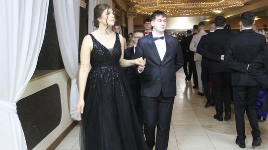 Studniówka maturzystów z IV Liceum Ogólnokształcącego w Chełmie 2026 [GALERIA ZDJĘĆ]