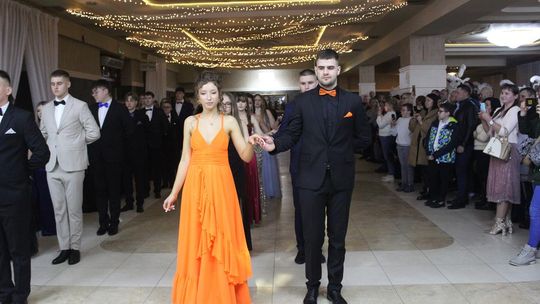 Studniówka maturzystów z IV Liceum Ogólnokształcącego w Chełmie 2026 [GALERIA ZDJĘĆ]