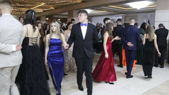 Studniówka maturzystów z IV Liceum Ogólnokształcącego w Chełmie 2026 [GALERIA ZDJĘĆ]