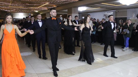 Studniówka maturzystów z IV Liceum Ogólnokształcącego w Chełmie 2026 [GALERIA ZDJĘĆ]