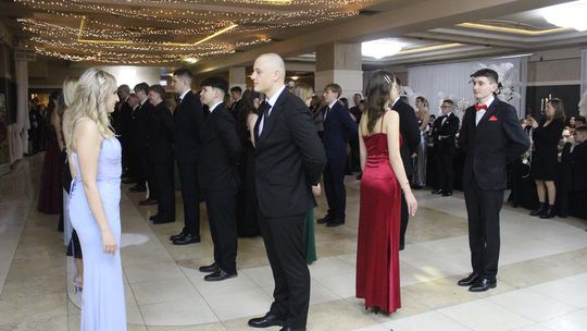 Studniówka maturzystów z IV Liceum Ogólnokształcącego w Chełmie 2026 [GALERIA ZDJĘĆ]