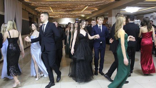 Studniówka maturzystów z IV Liceum Ogólnokształcącego w Chełmie 2026 [GALERIA ZDJĘĆ]