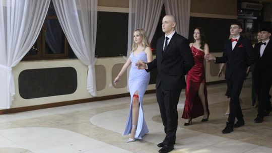 Studniówka maturzystów z IV Liceum Ogólnokształcącego w Chełmie 2026 [GALERIA ZDJĘĆ]